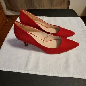 Nine west pumps